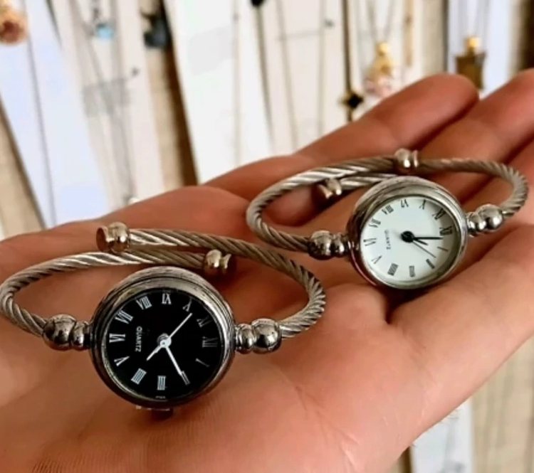 ساعت دخترانه بنگلی مچی نقره ای