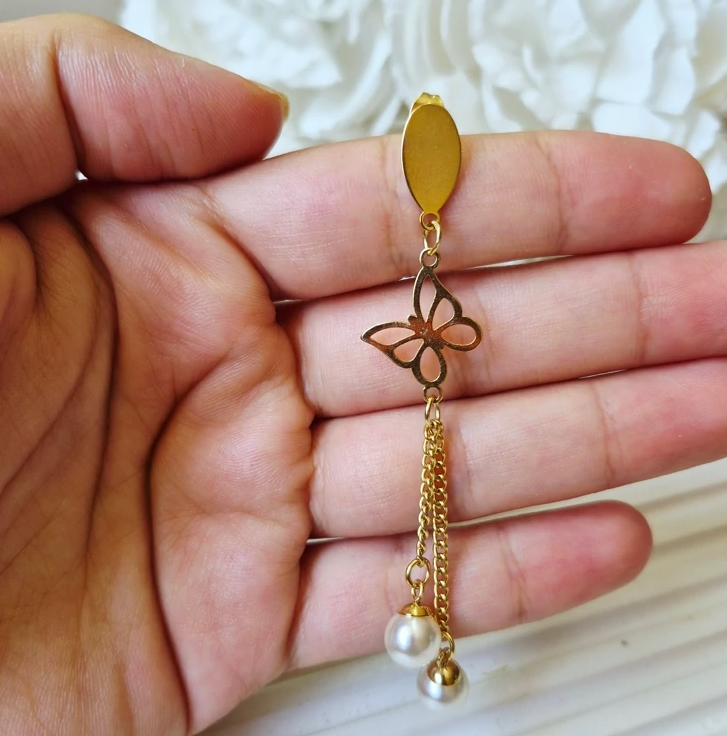 گوشواره دخترانه پروانه طلایی آویز استیل